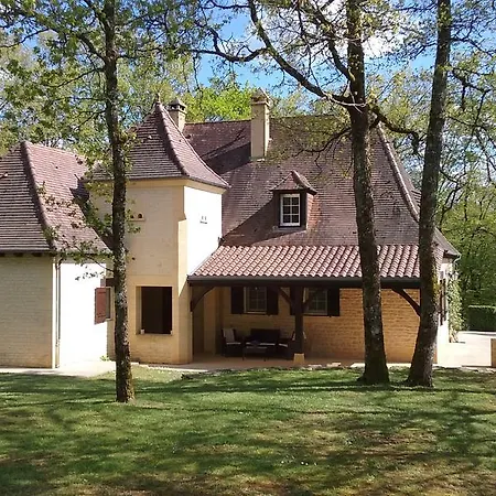 Chambres D'hotes Du Clos De La Dame Bed and Breakfast