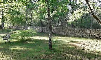 Chambres D'hotes Du Clos De La Dame Bed and Breakfast